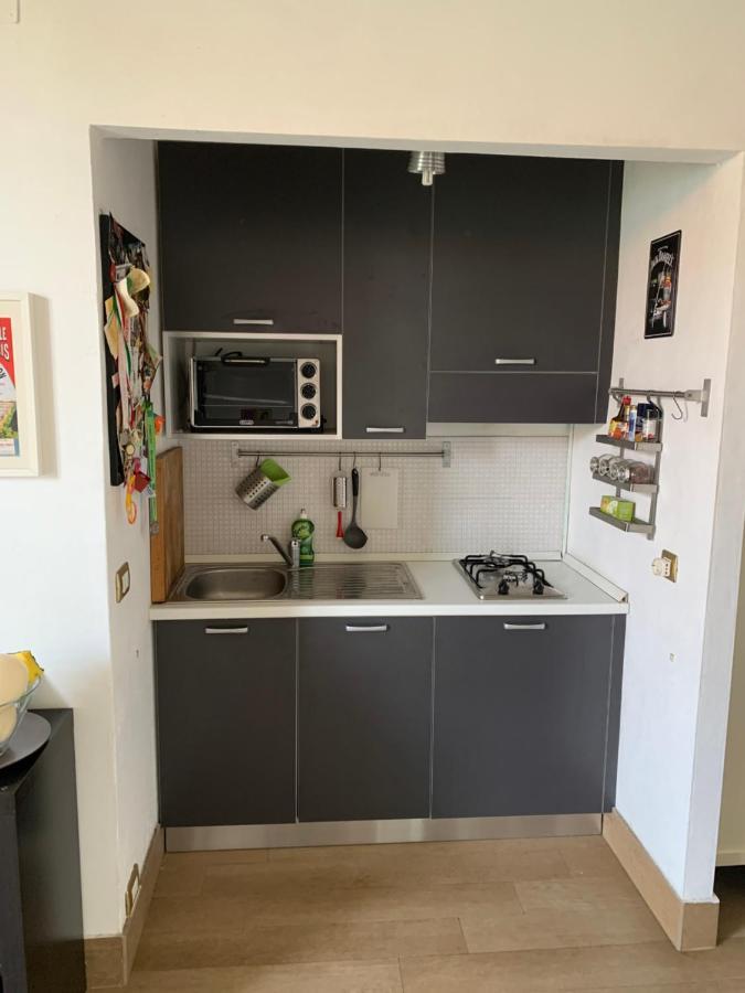 Appartamento Splendido Con Tutti Servizi In Zona Navigli ميلان المظهر الخارجي الصورة